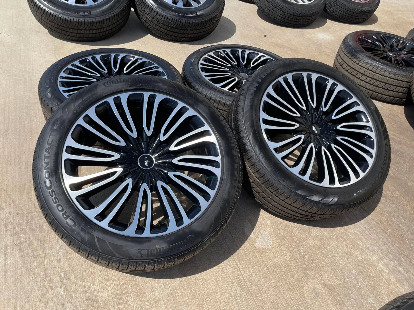 22" Lincoln Aviator Black Label OEM rims wheels 10242 Explorer NEW CONTINENTAL