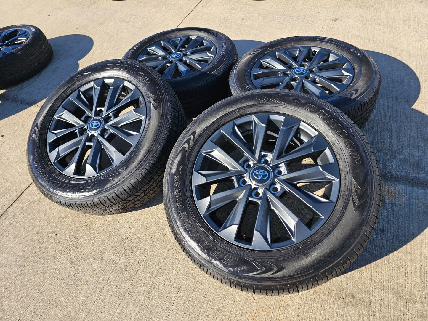 20" Toyota Land Cruiser OEM wheels rims Tundra Sequoia 2023 2024 2025 NEW