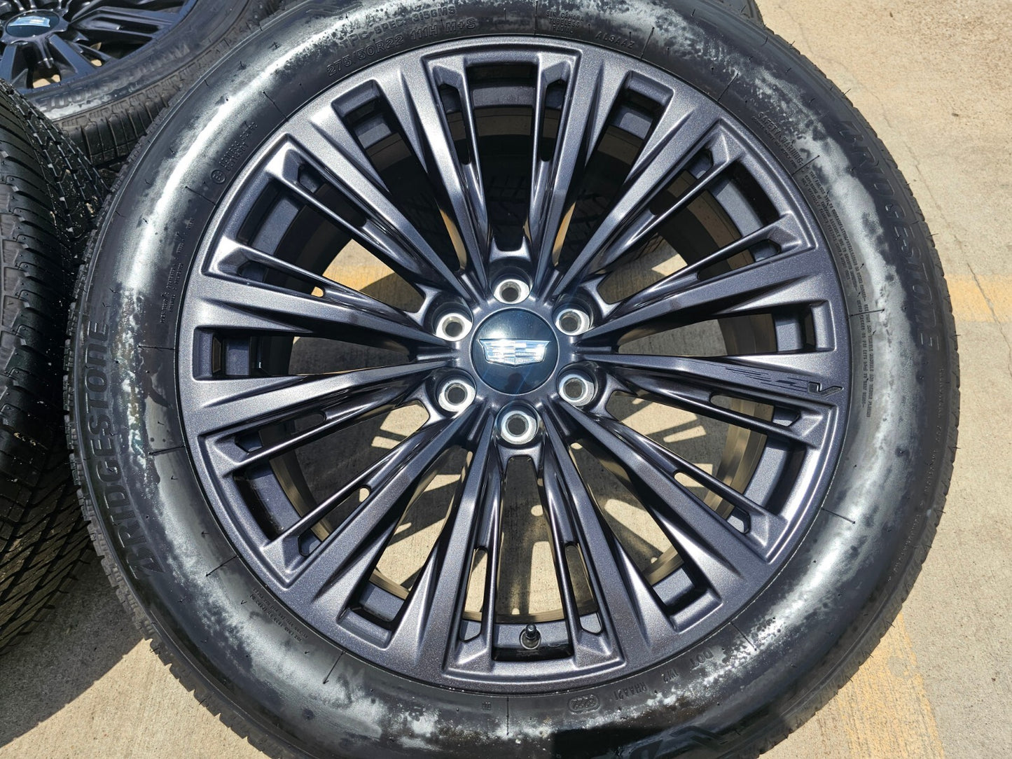 22" Cadillac Escalade V V600 Platinum OEM ORIGINAL wheels rims 2025 2026 NEW