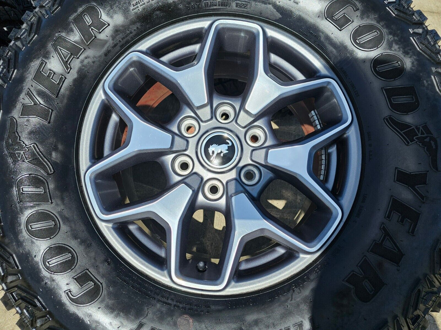 17" Ford Bronco Badlands wheels rims 95229 10387 Ranger 35" tires