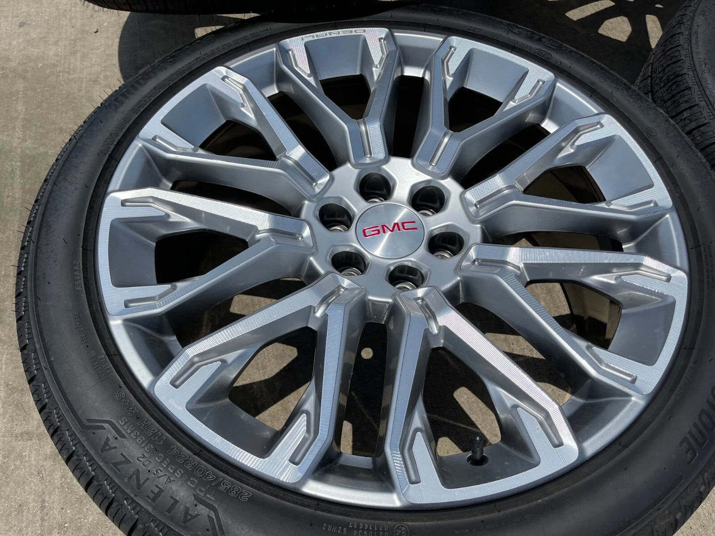 24" GMC Yukon Sierra DENALI OEM wheels rims tires 2022 2023 2024 2025 2026 NEW