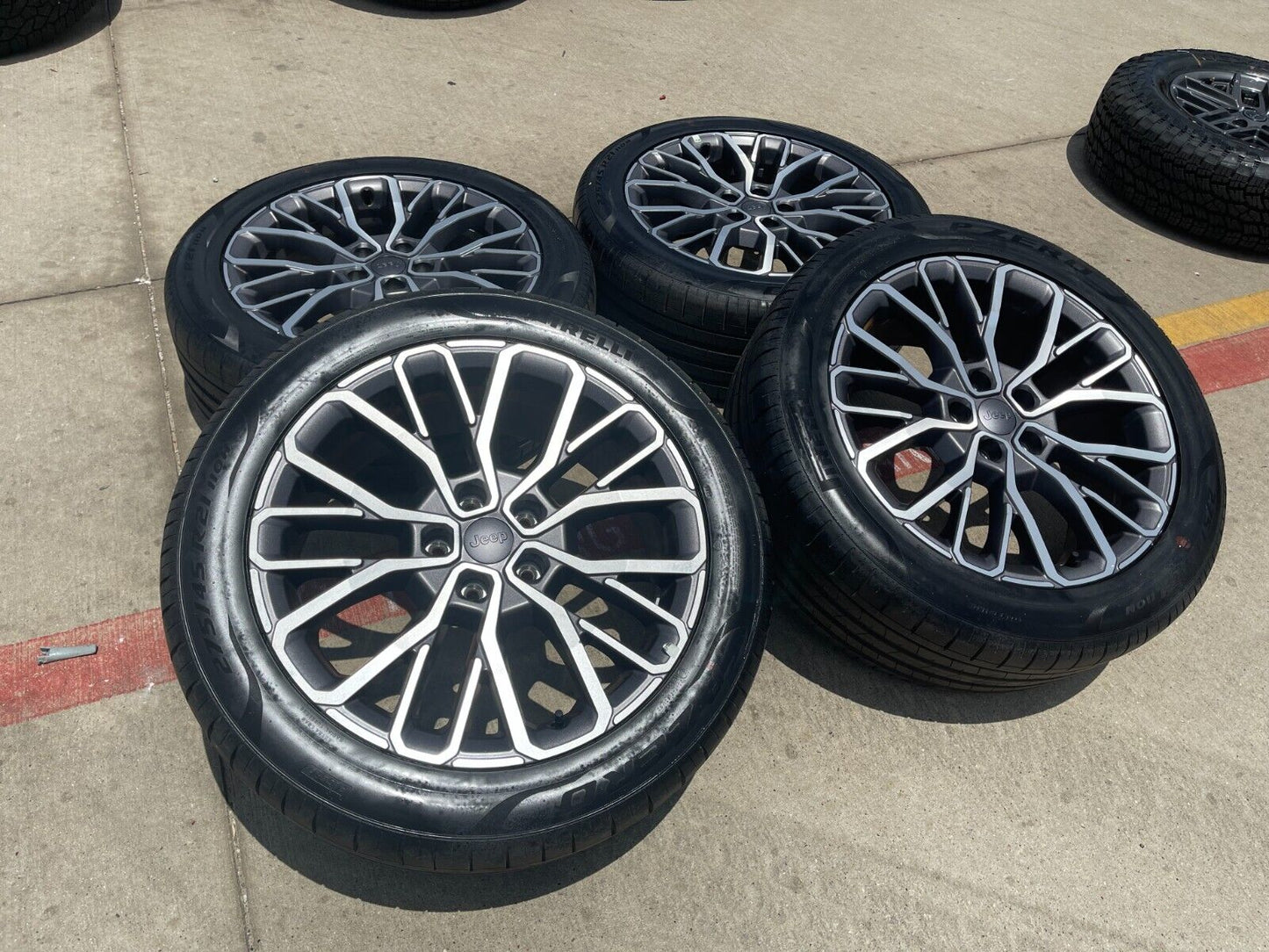 21" Jeep Grand Cherokee L SUMMIT OEM wheels rims 9290 tires 2023 2024 2025 NEW