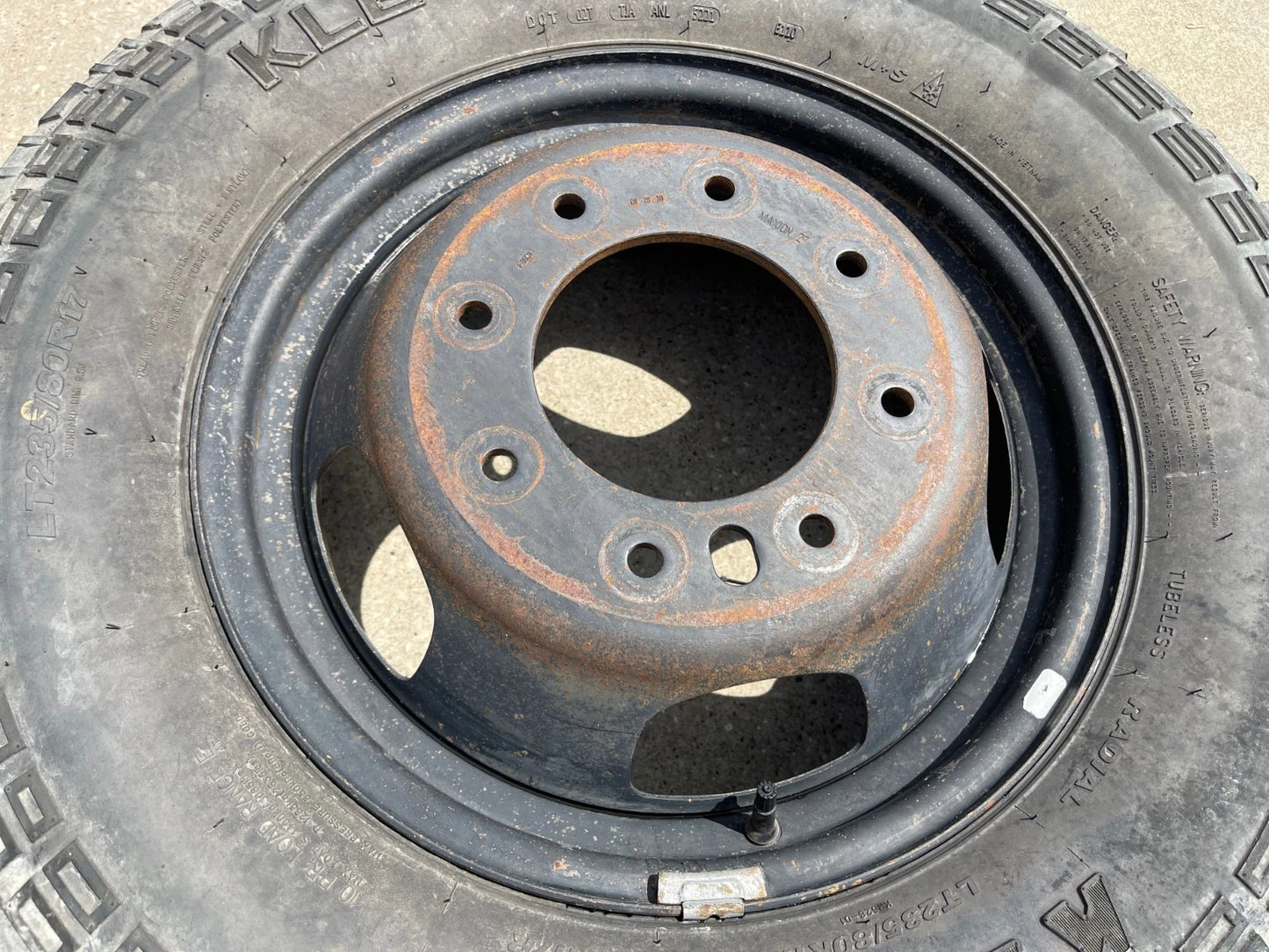 17" Dodge Ram 3500 Dually 8x200 wheel rim 2703 2704 OEM KENDA