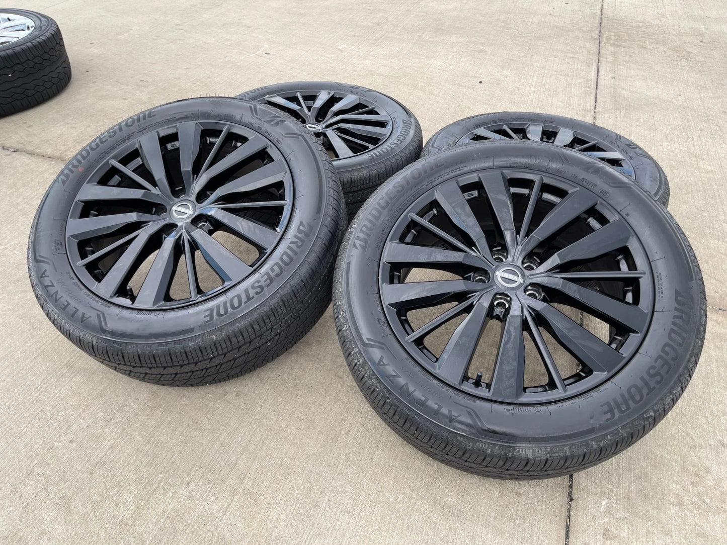 20" Nissan Murano Pathfinder Maxima FX35 FX45 QX60 OEM wheels rims 2024 2025 NEW