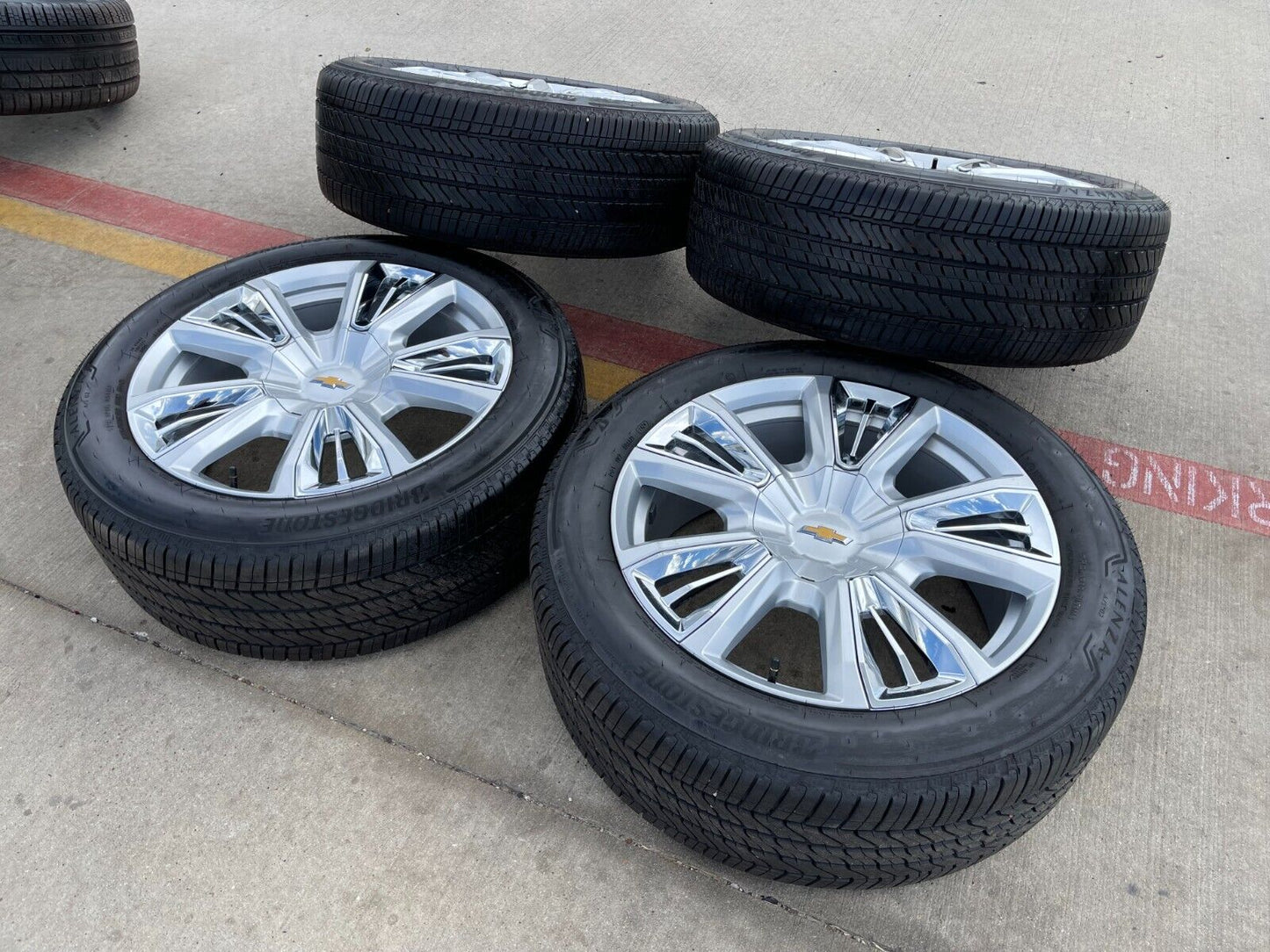 22" Chevy Tahoe RST OEM wheels rims 14046 96951 Silverado Suburban NEW