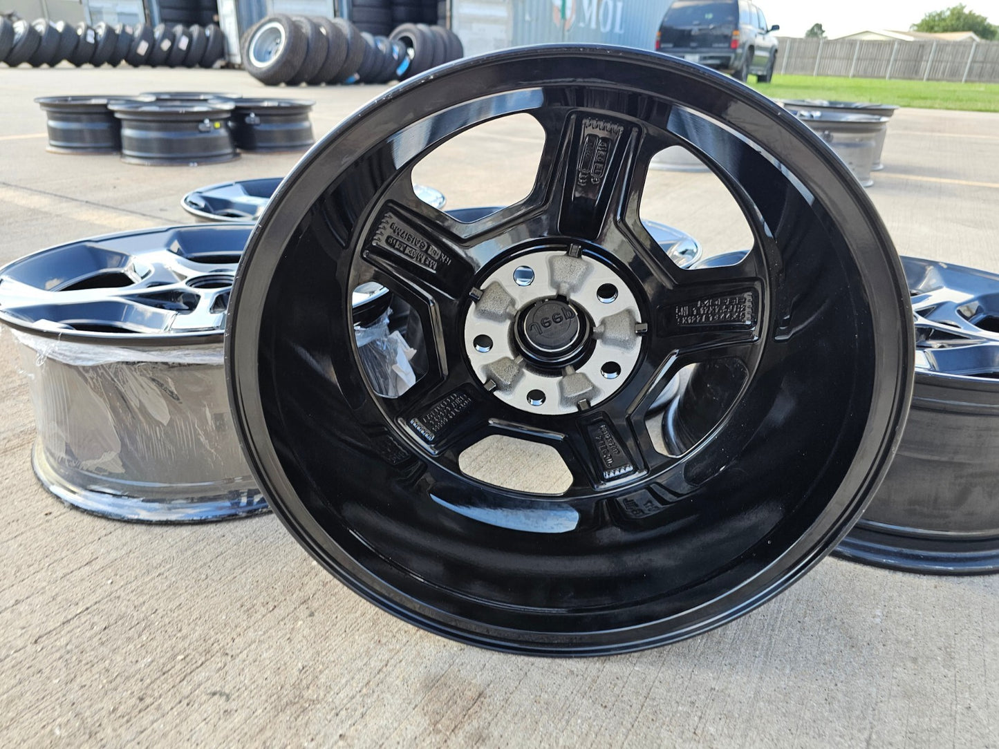 17" Jeep Wrangler Gladiator Rubicon OEM 9236 wheels rims 2021 2022 2023 2024 NEW