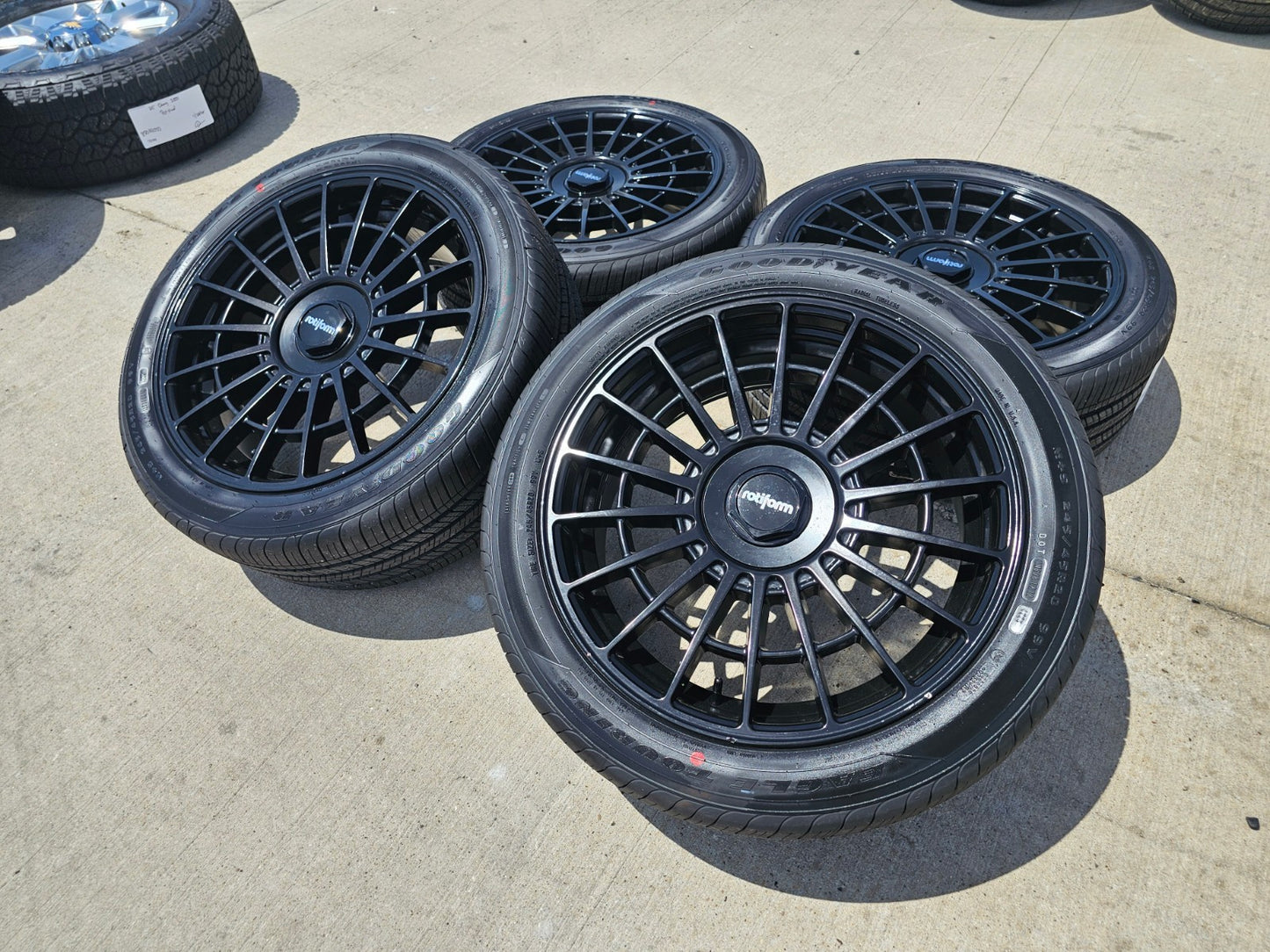 20x8.5 Rotiform LAS-R wheels rims 5x114 5x4.5 Camry Sienna Rav4 Charger NEW