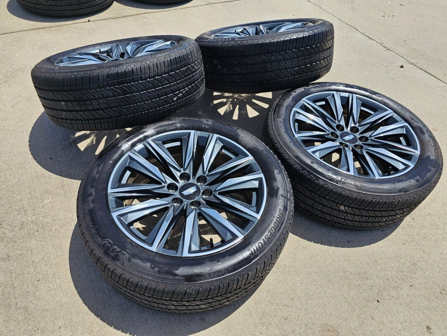 22" Cadillac Escalade OEM wheel rim 95028 tire spare 2022 2023 2024 2025 NEW