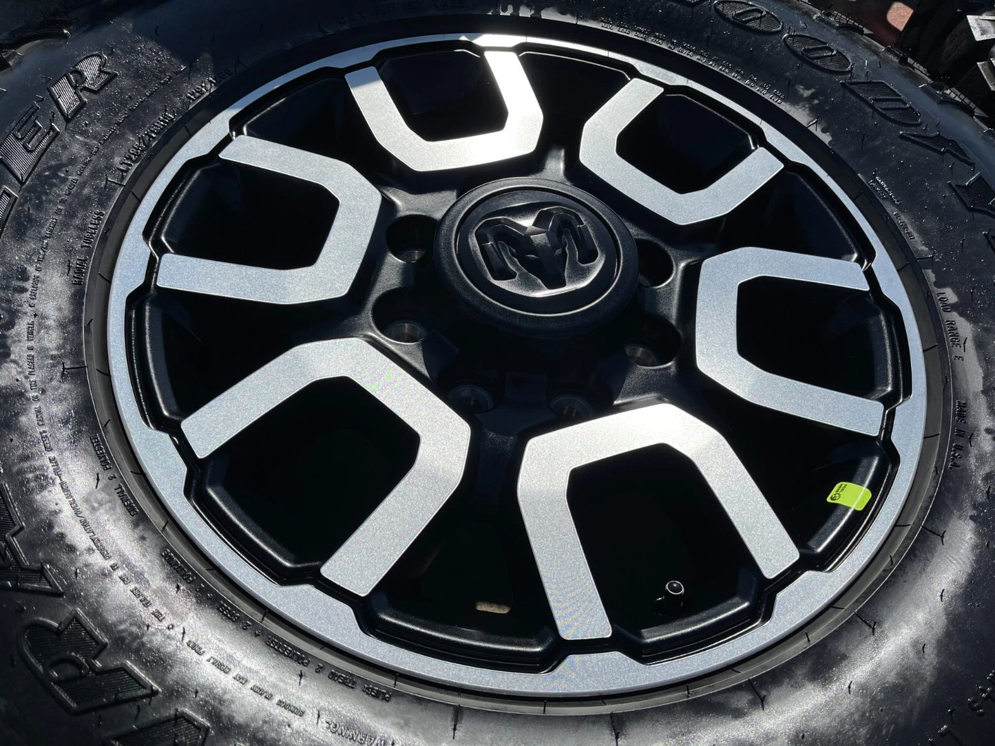 18" Ram 2500 3500 LARAMIE OEM wheels rims 2694 tires 35" DURATRAC NEW