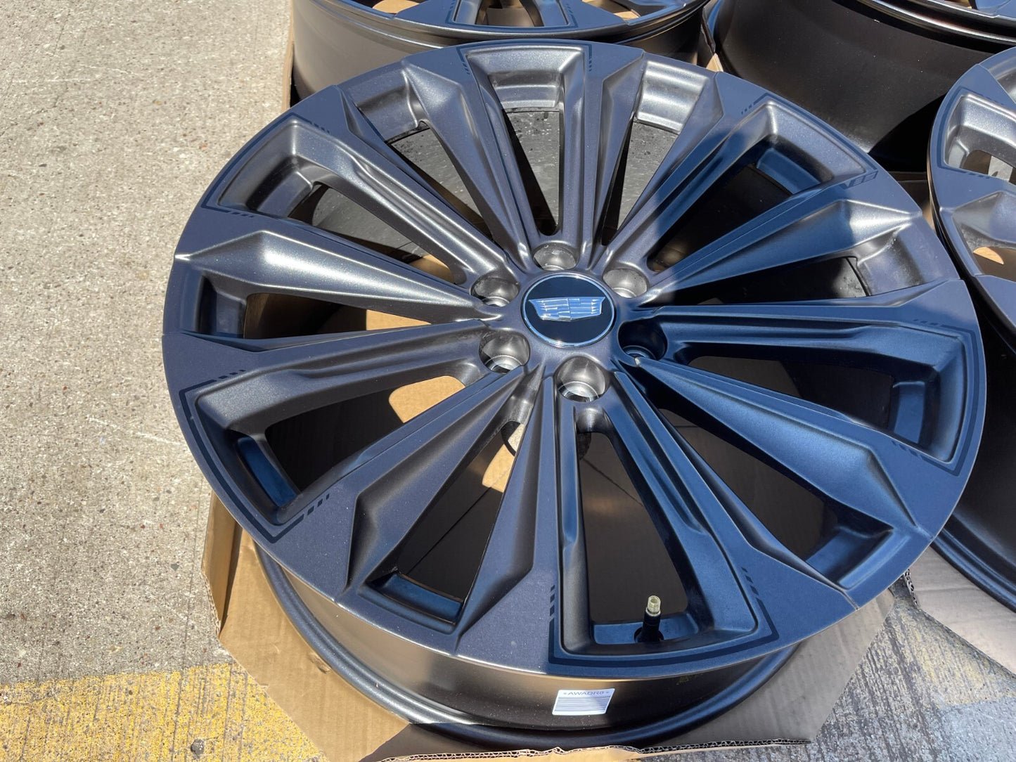 24" Cadillac Escalade V OEM wheels rims 2022 2023 2024 2025 2026 NEW