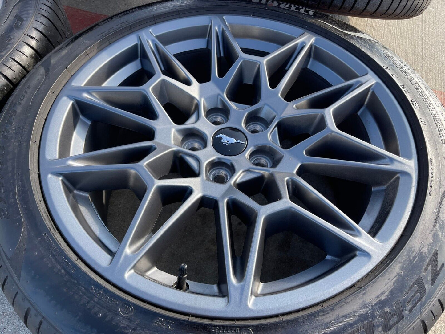 19" Ford Mustang GT Performance Track Pack OEM wheels rims 2024 2025 TPMS NEW