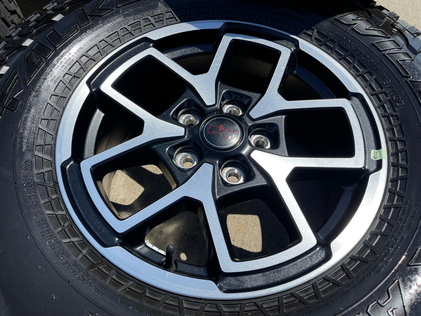 17" Jeep Wrangler Rubicon OEM wheel rim Gladiator spare A/T3 2024 2025 NEW