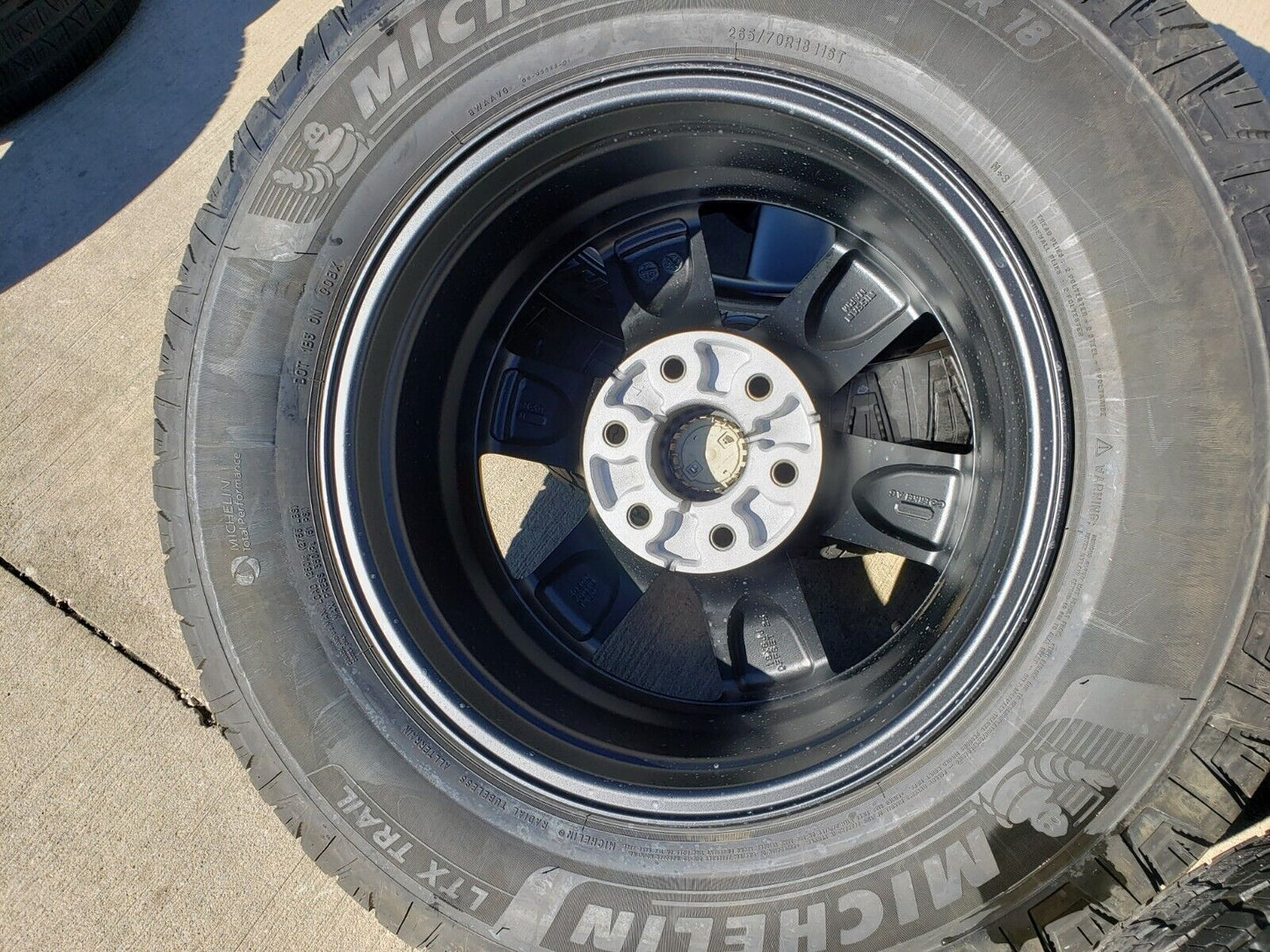 18" Nissan Titan Armada OEM black 62493 wheels rims 2015 2016 2023 2024 NEW