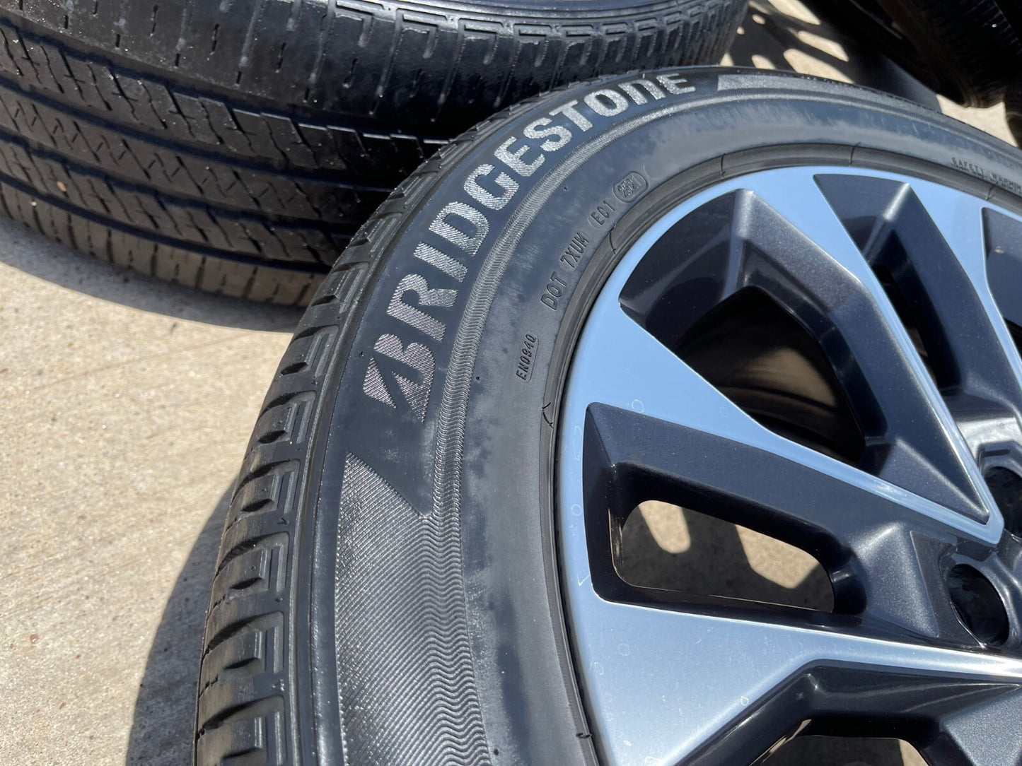 20" Jeep Grand Cherokee L Dodge Durango OEM 9289 wheels rims