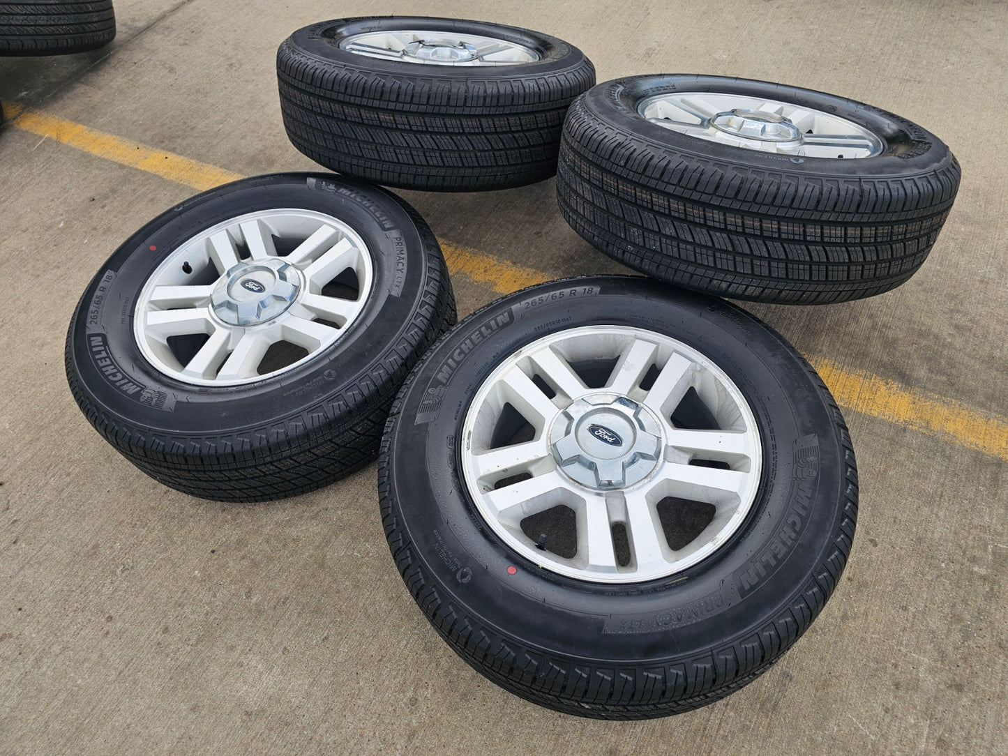 18" Ford F-150 Expedition OEM 3559 rims wheels tires NEW MICHELIN