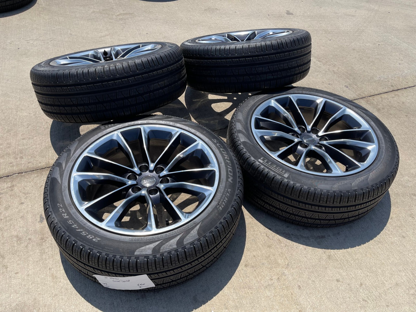 22" Jeep Grand Wagoneer OEM LIMITED 9298 rims wheels RAM 1500 NEW