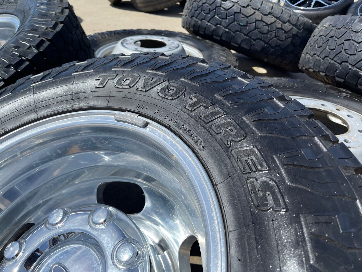 17" Ford F-350 Dually OEM 14077 14078 rims wheels 2023 2024 2025 TOYO