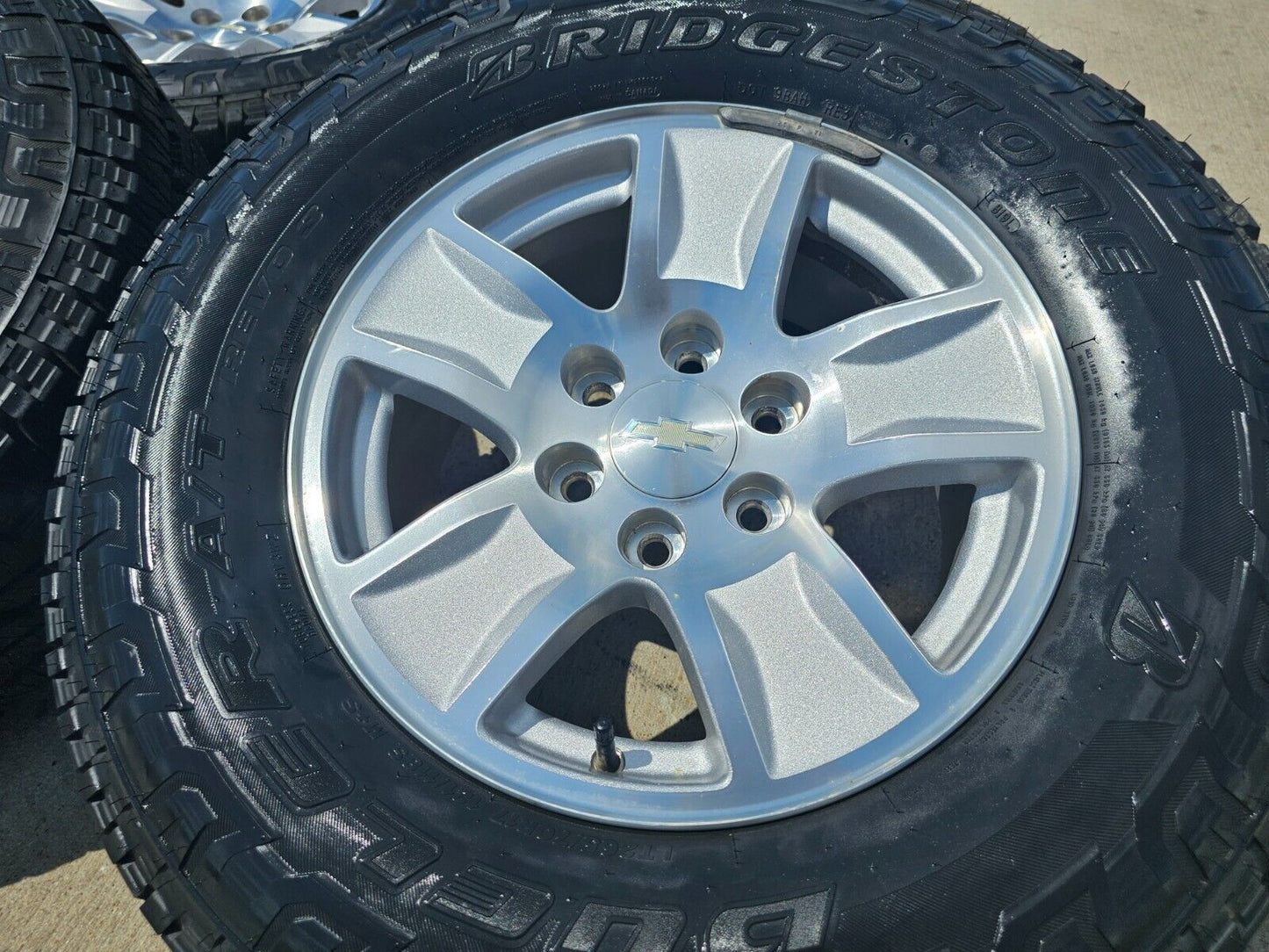 17" Chevy Silverado 1500 Tahoe Sierra OEM 5657 wheels rims 2015 2016 2017 2018