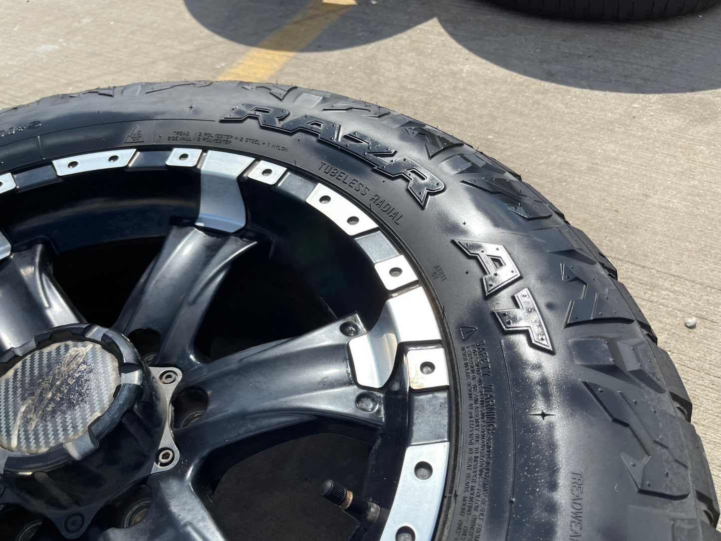 17" 17x8.5 MB Chaos Ford Expedition F-150 6x135 wheels rims tires