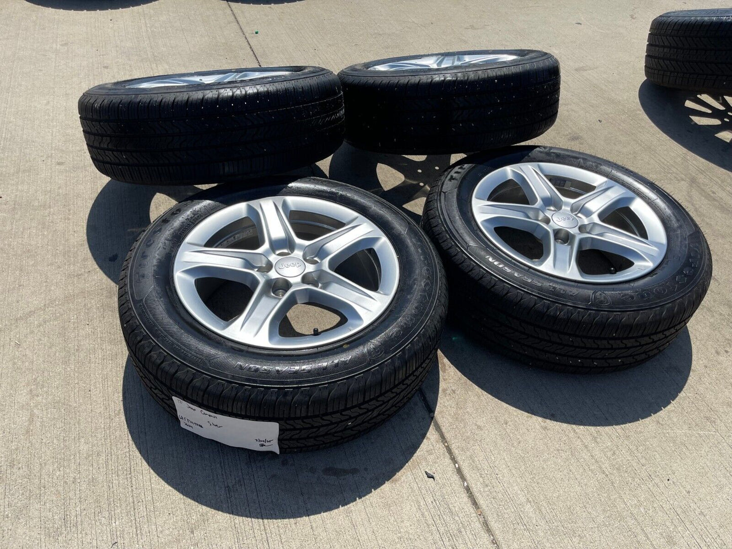 17" Jeep Cherokee Compass wheels rims OEM Renegade tires