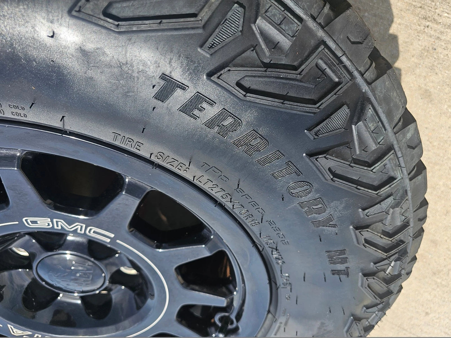 18" AEV SALTA GMC Sierra AT4X Chevy Silverado OEM rims wheels GOODYEAR