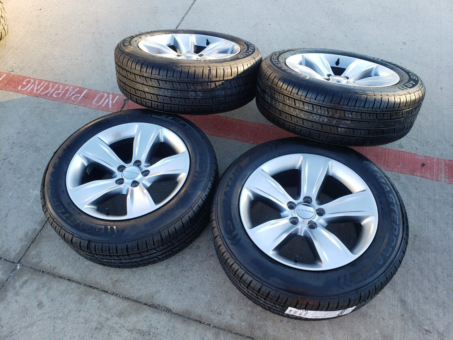 18" Dodge Charger Challenger Chrysler 300 OEM 2521 wheels rims tires NEW