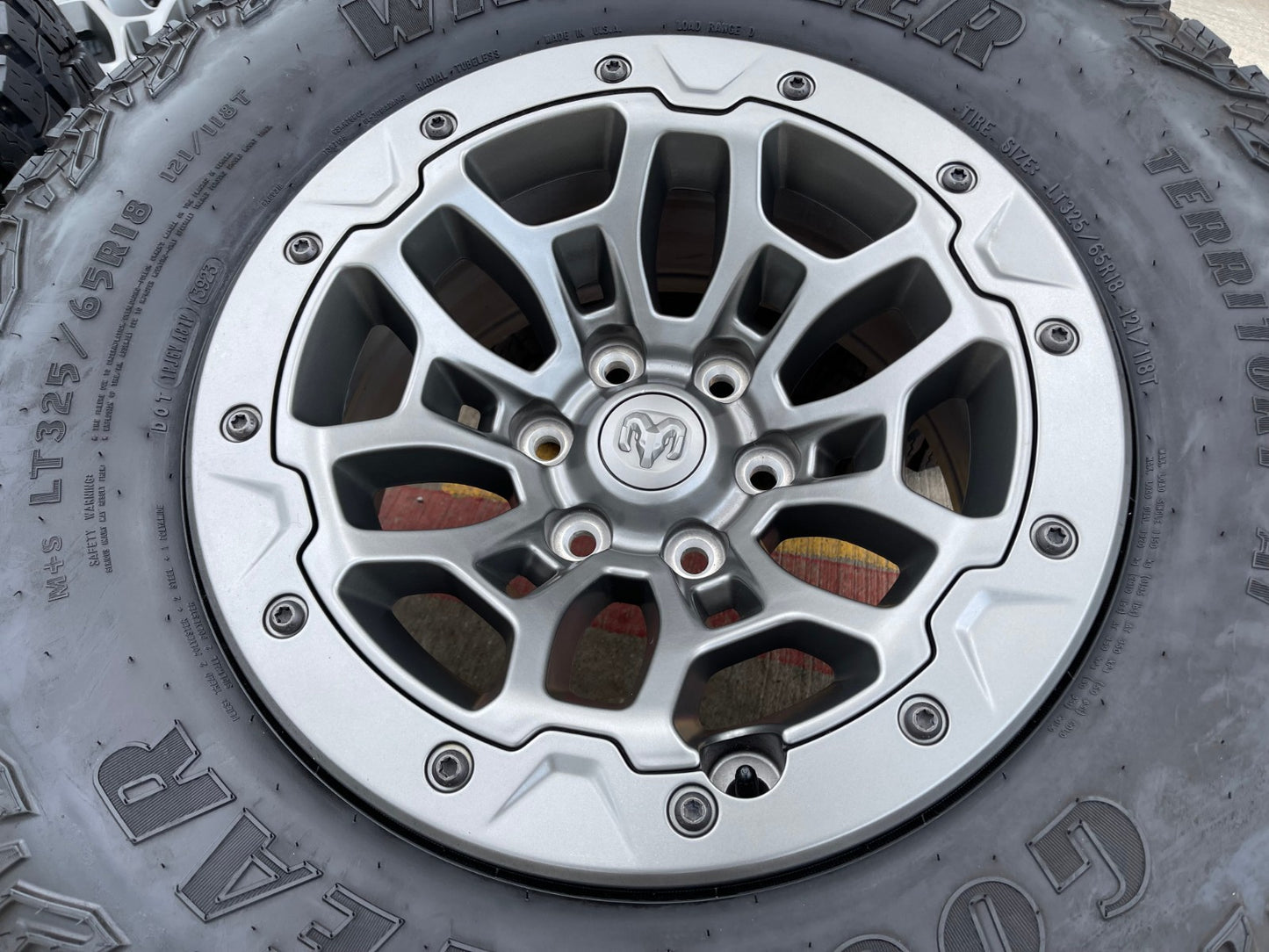 18" Dodge Ram 1500 RHO TRX Beadlock OEM wheel rim 2735 tires 2023 2024 2025 2026