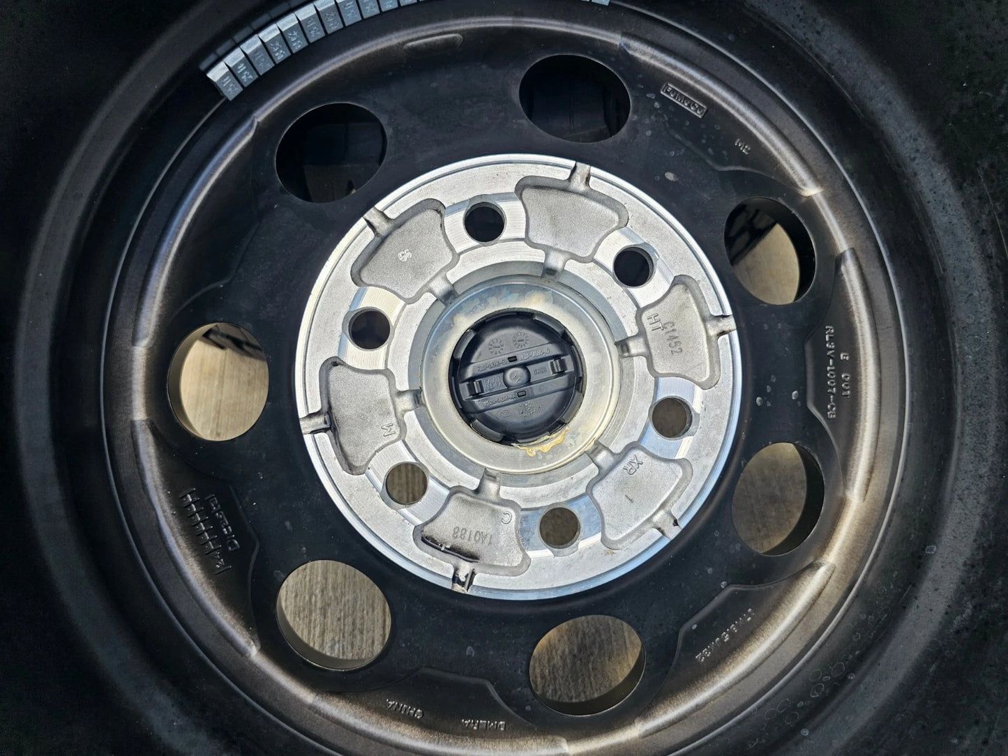 17" Ford F-150 Raptor OEM BEADLOCK rims wheels BFG KO2 37" tires NEW