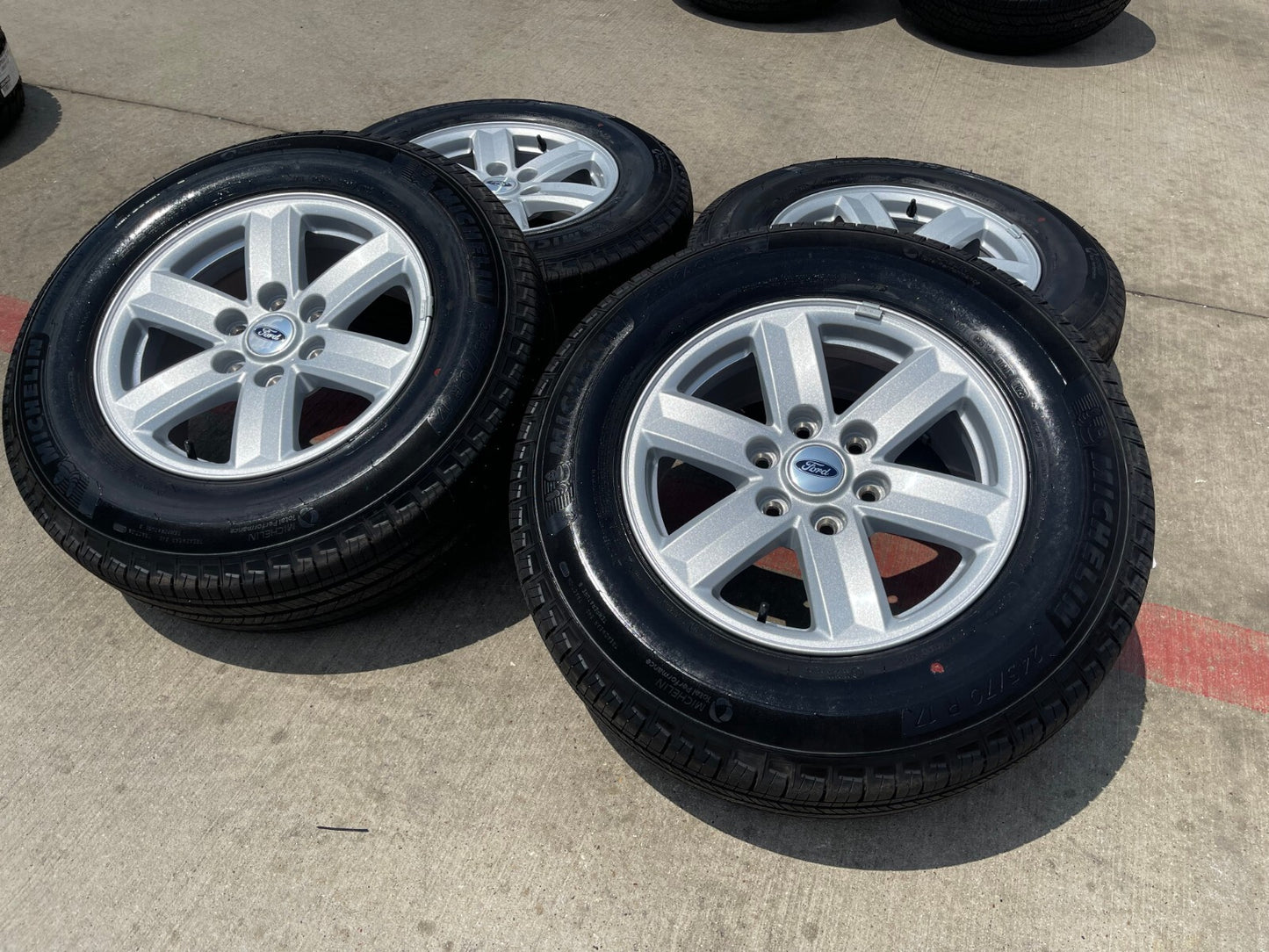 17" Ford F-150 Expedition OEM rims wheels 10339 tires NEW MICHELIN
