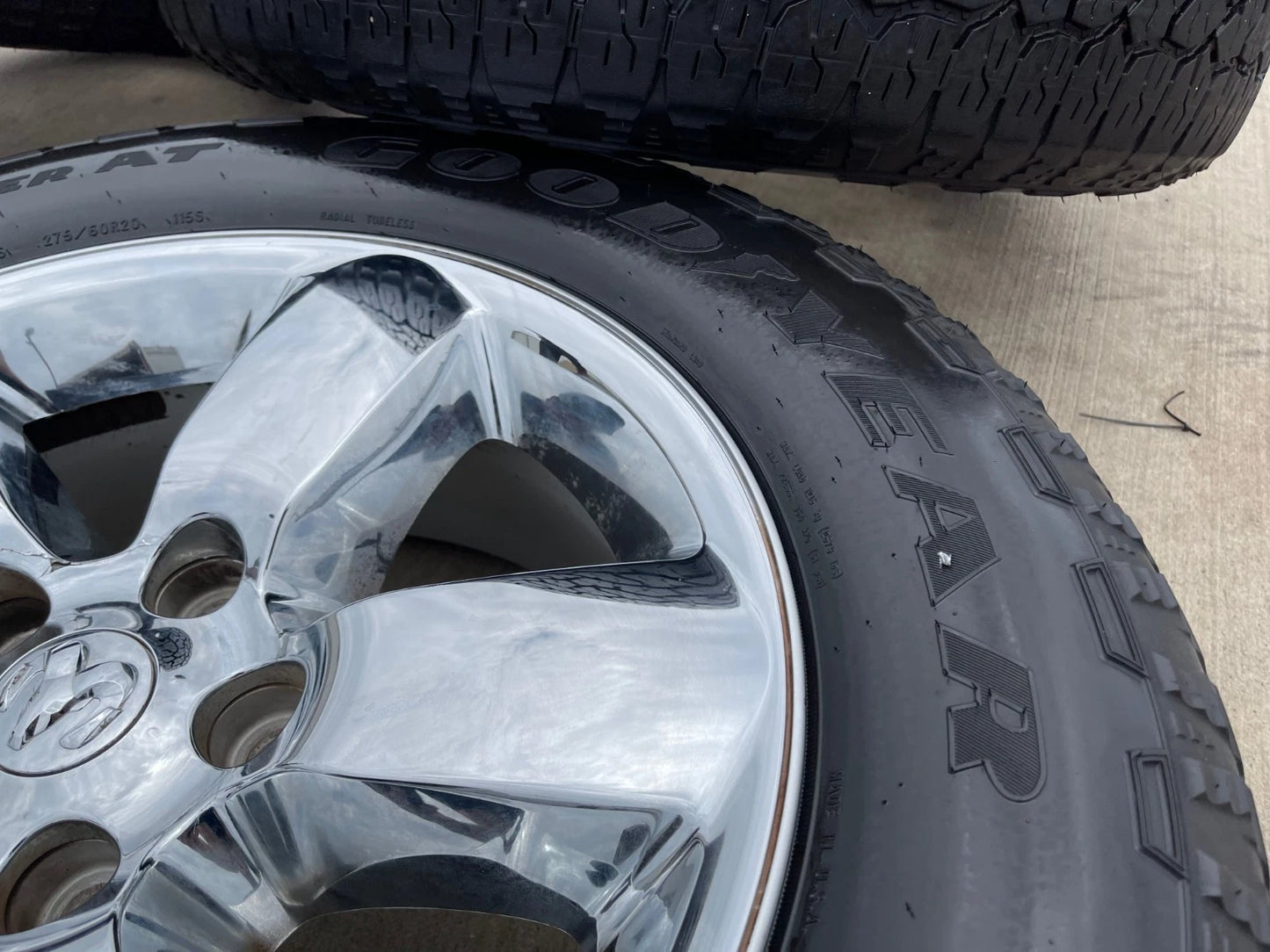 (4) 20" Dodge Ram 1500 OEM wheels rims chrome tires 2495