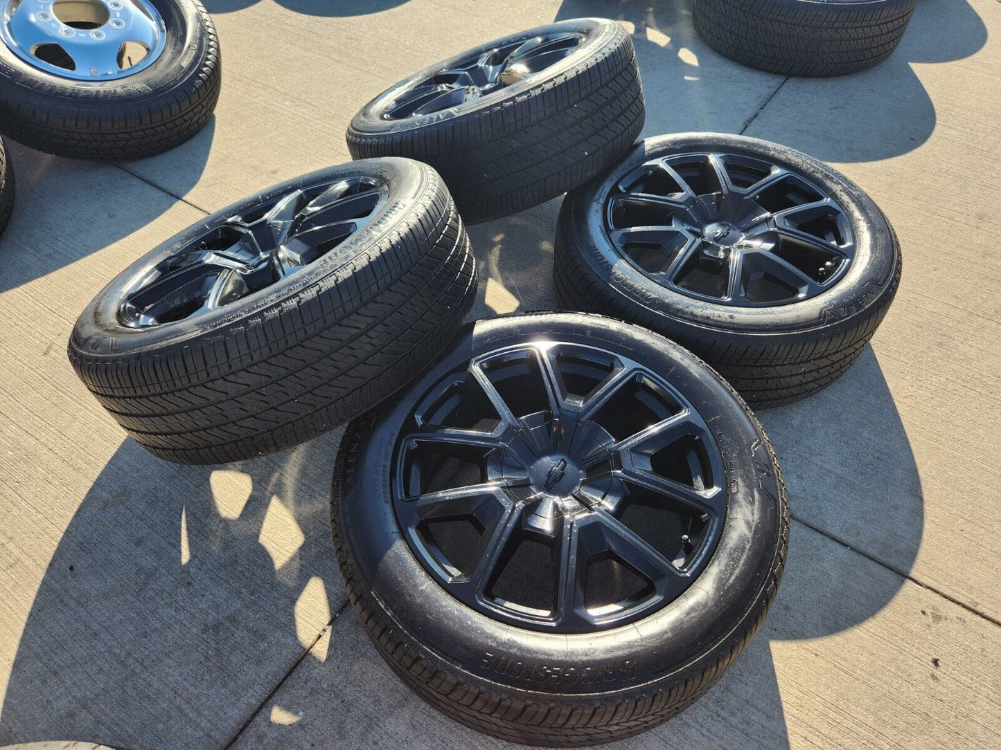 22" Chevy Tahoe Silverado RST OEM 14035 wheels rims 2021 2022 2023 2024