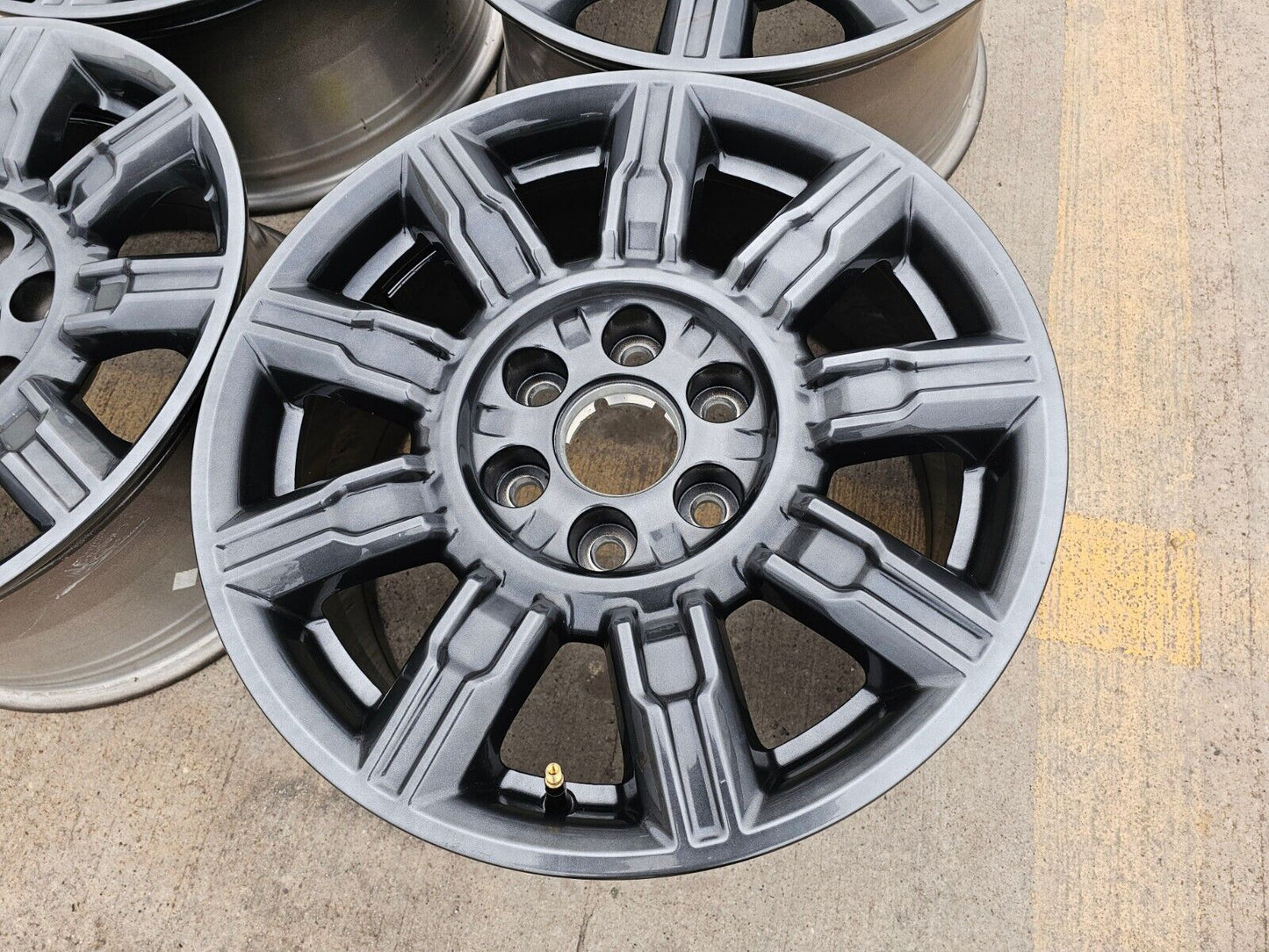18" GMC Sierra AT4X Chevy Silverado OEM wheels rims 2024 2025 NEW