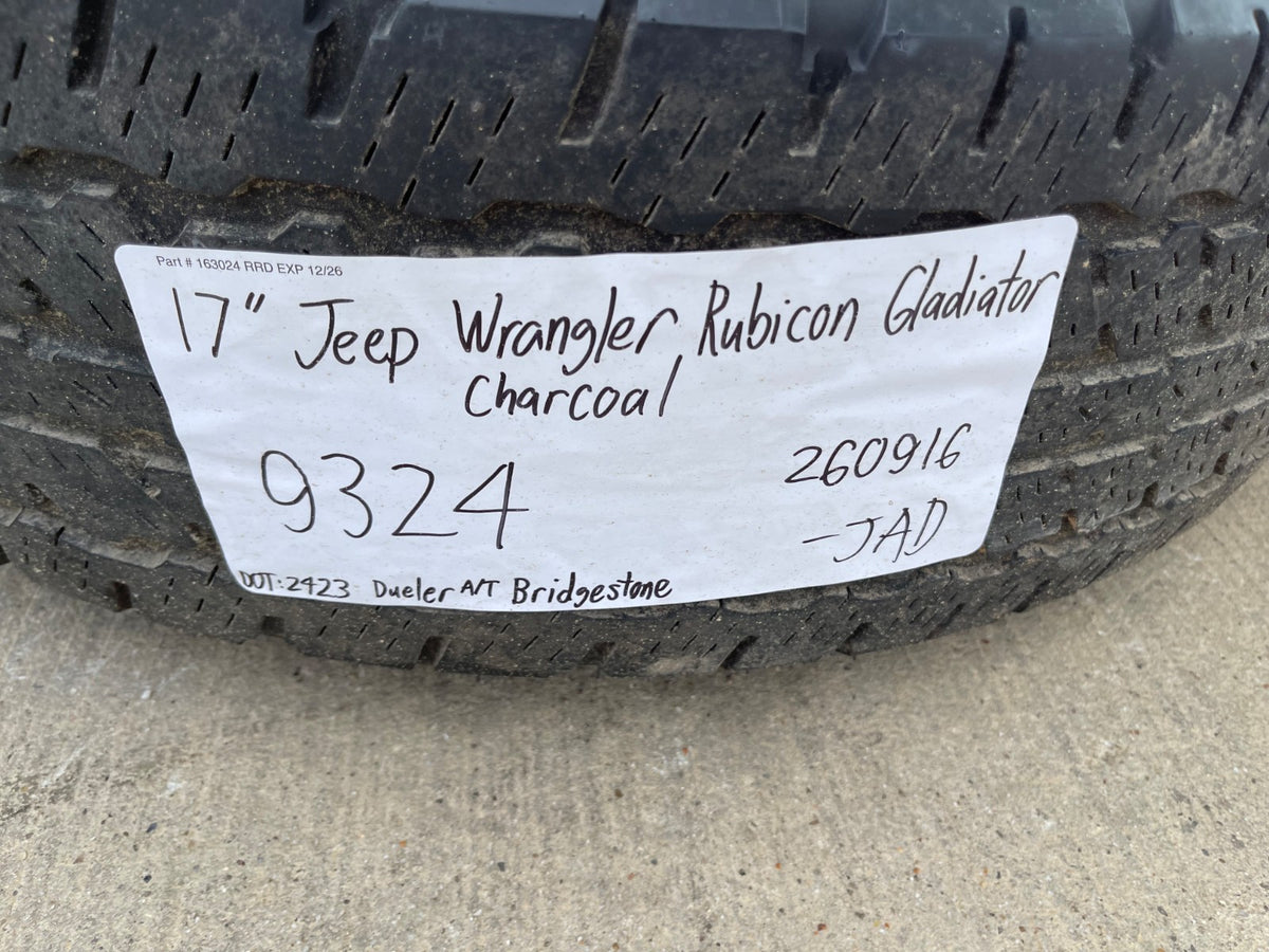 17" Jeep Wrangler Rubicon OEM wheels rims 9324 Gladiator SET BRIDGESTONE A/T
