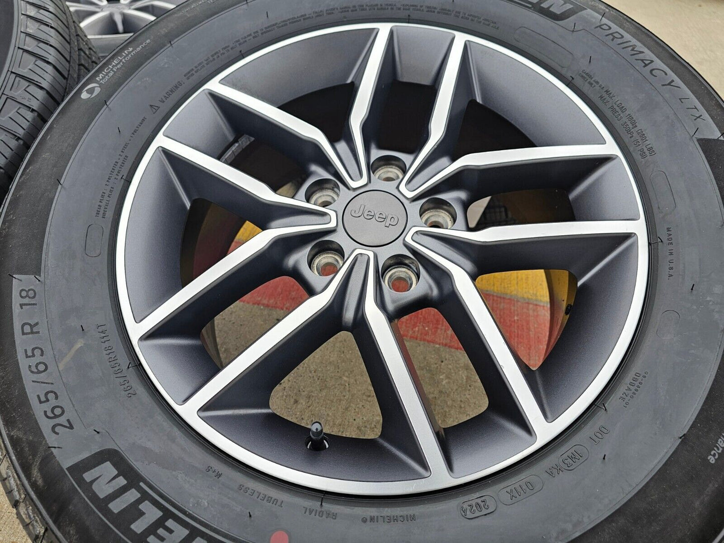 18" Jeep Grand Cherokee Durango OEM 9164 LIMITED wheels rims tires MICHELIN NEW