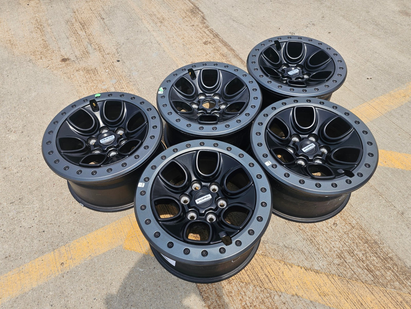 (5) 17" Ford F-150 Raptor OEM BEADLOCK rims wheels 10459 95210 NEW