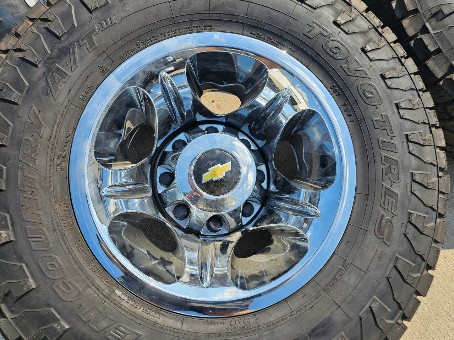 17" Chevy Silverado GMC Sierra 3500 Dually simulator rims wheels OEM 8094 TOYO
