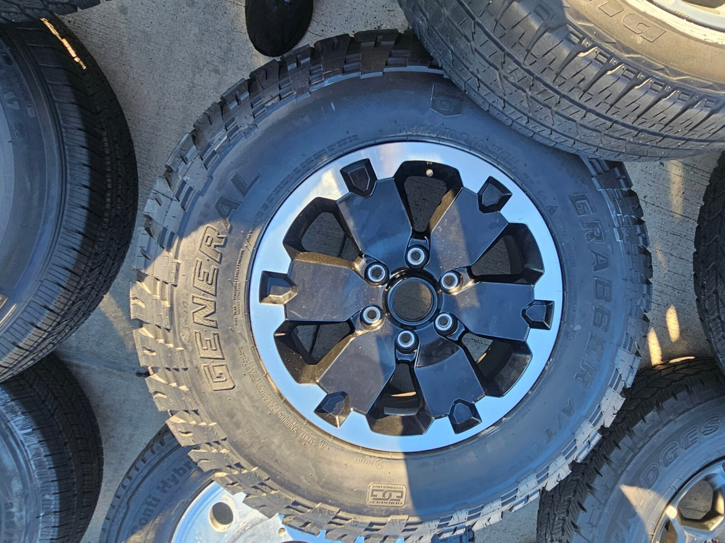 (1) 18" Ford Bronco BADLANDS OEM black wheel rim 10282 Ranger Spare tire