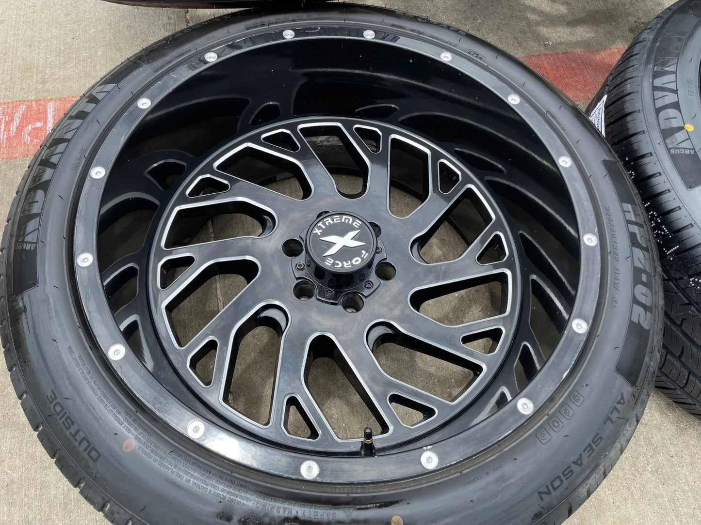 22x12 22" Xtreme Force XF-8 Ford F-150 rims wheels tires Expedition tires 6x135