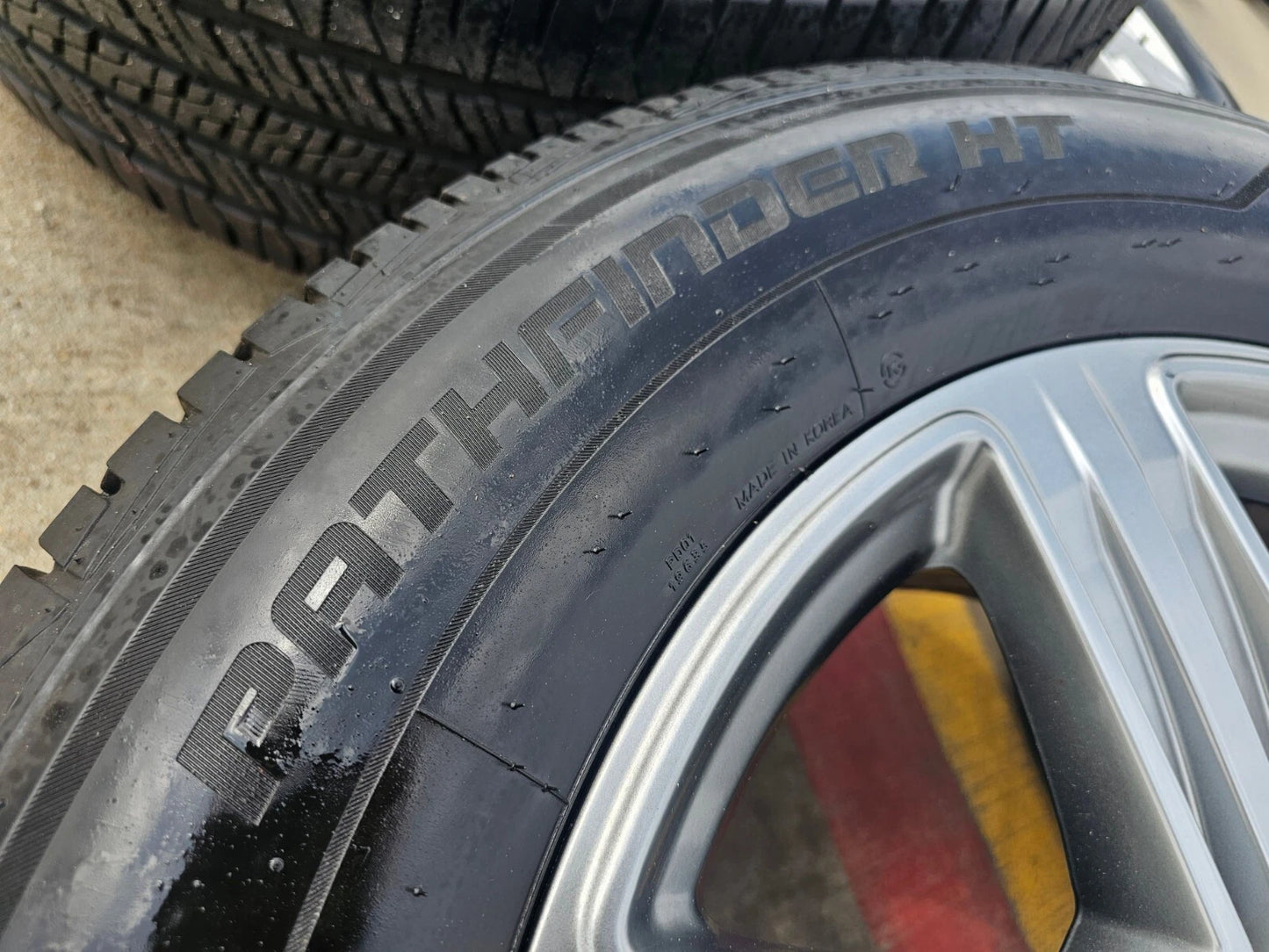 20" Ford F-150 Expedition OEM 10172 wheels rims tires
