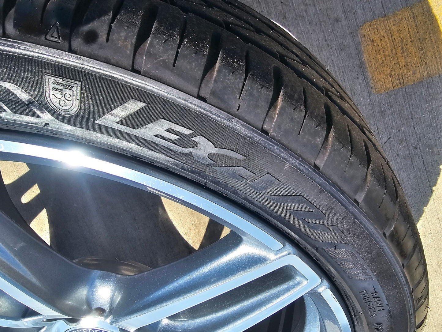 19" Mercedes E350 AMG C E S Class OEM 85541 wheels rims tires