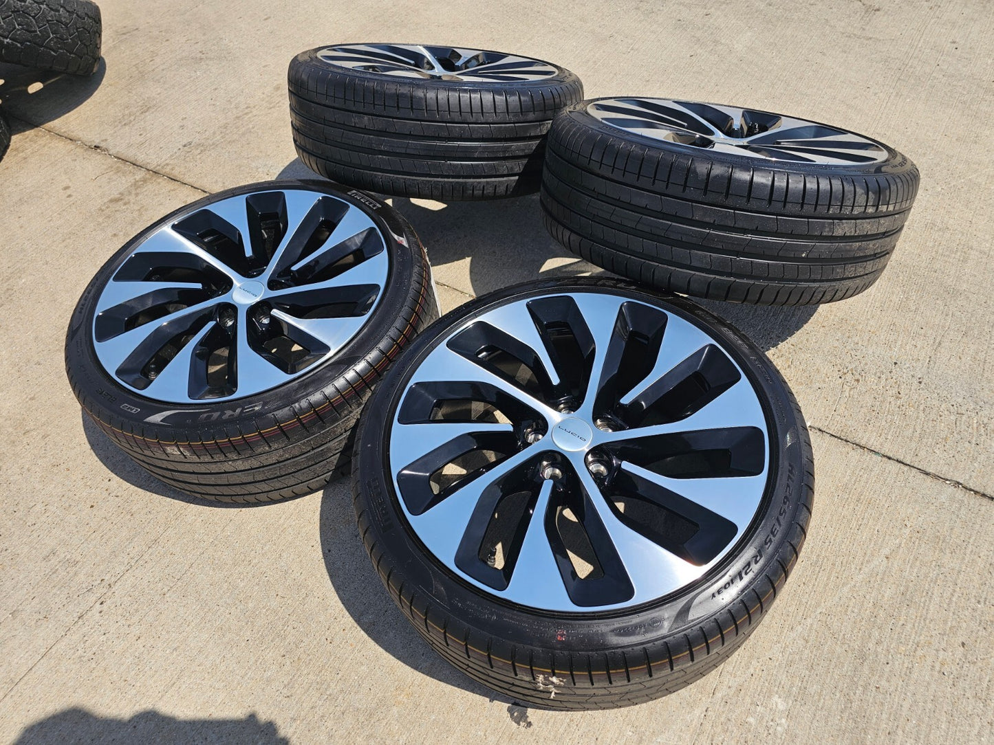21" Lucid Air OEM Grand Touring black wheels rims tires 2023 2024 2025 2026 NEW