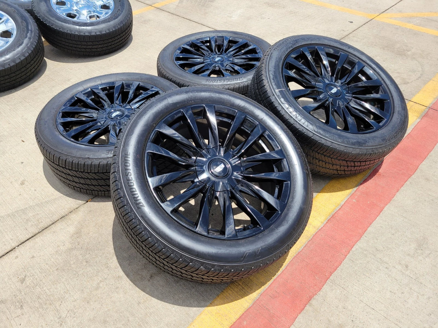 22" Cadillac Escalade OEM Black wheels rims 4873 95026 tires NEW