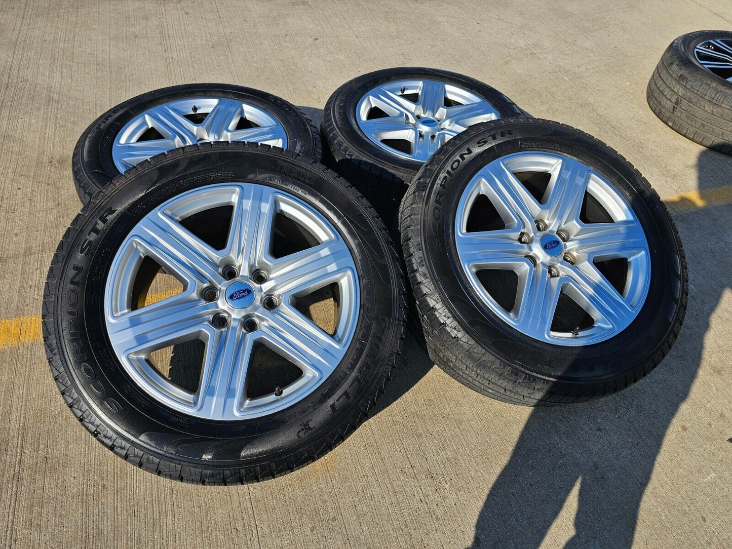 20" Ford Expedition F-150 OEM rims wheels 10143 tires