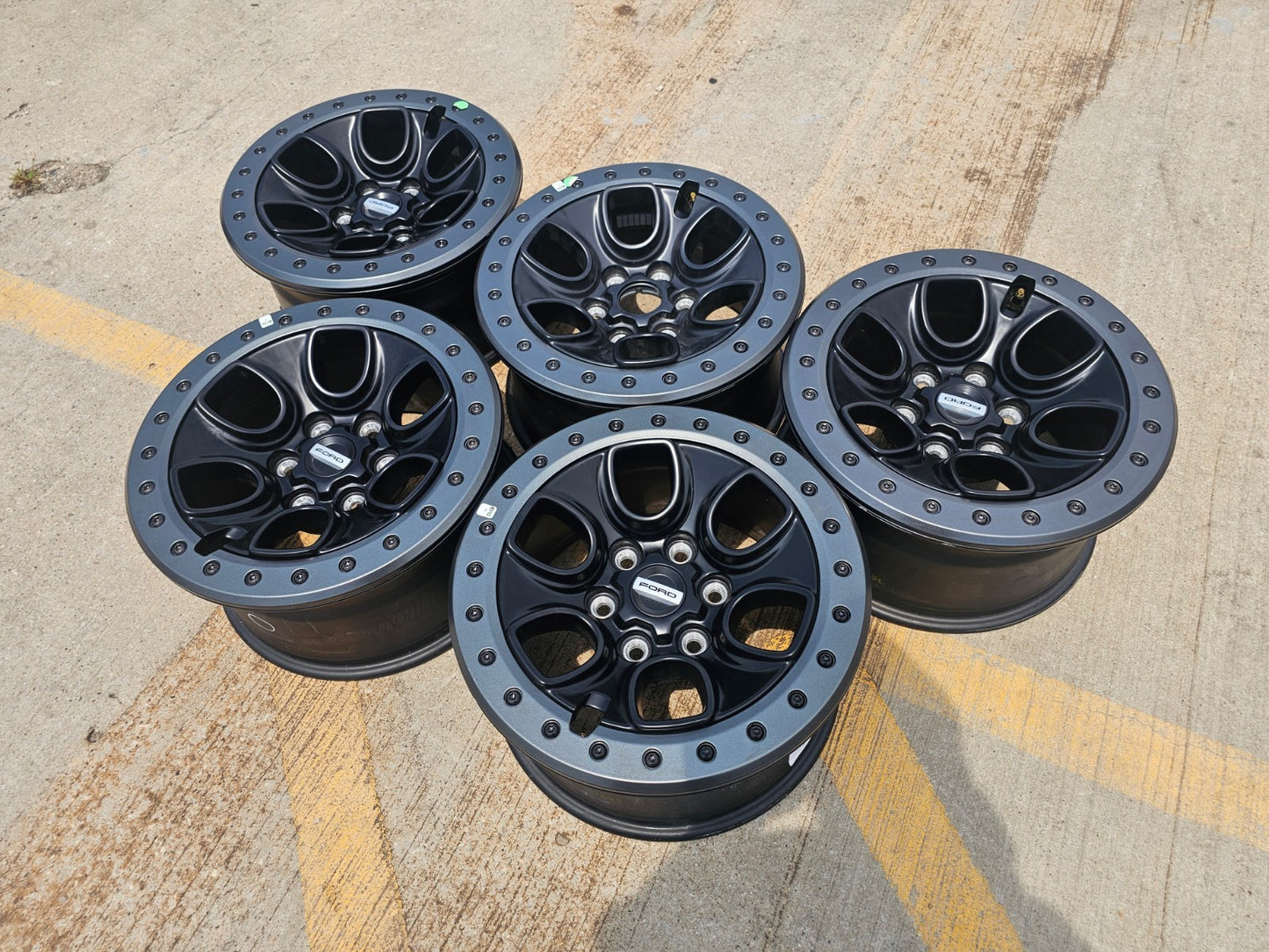 (5) 17" Ford F-150 Raptor OEM BEADLOCK rims wheels 10459 95210 NEW