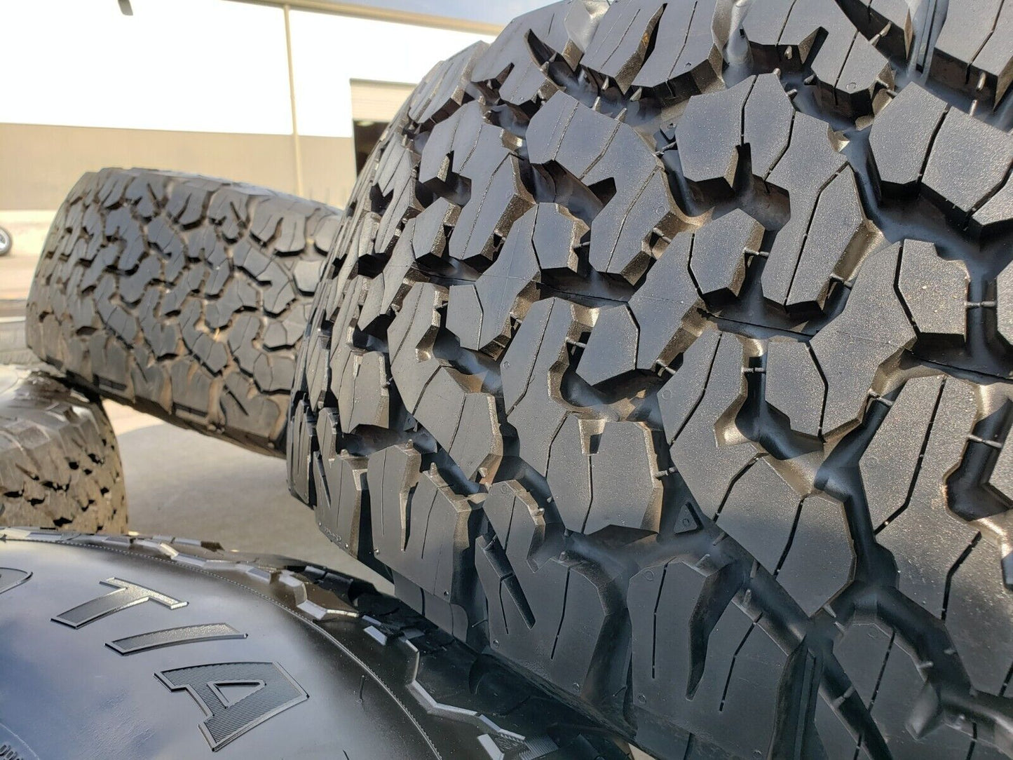 17" Ford F-150 Raptor R OEM BEADLOCK 10460 rims wheels 37" tires BFG NEW