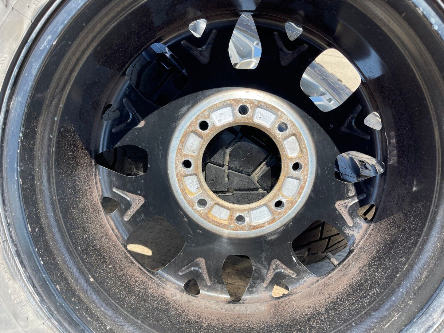20" Ford F-250 F-350 OEM Lariat wheels rims 10292 tires 2022 2023 2024 NITTO