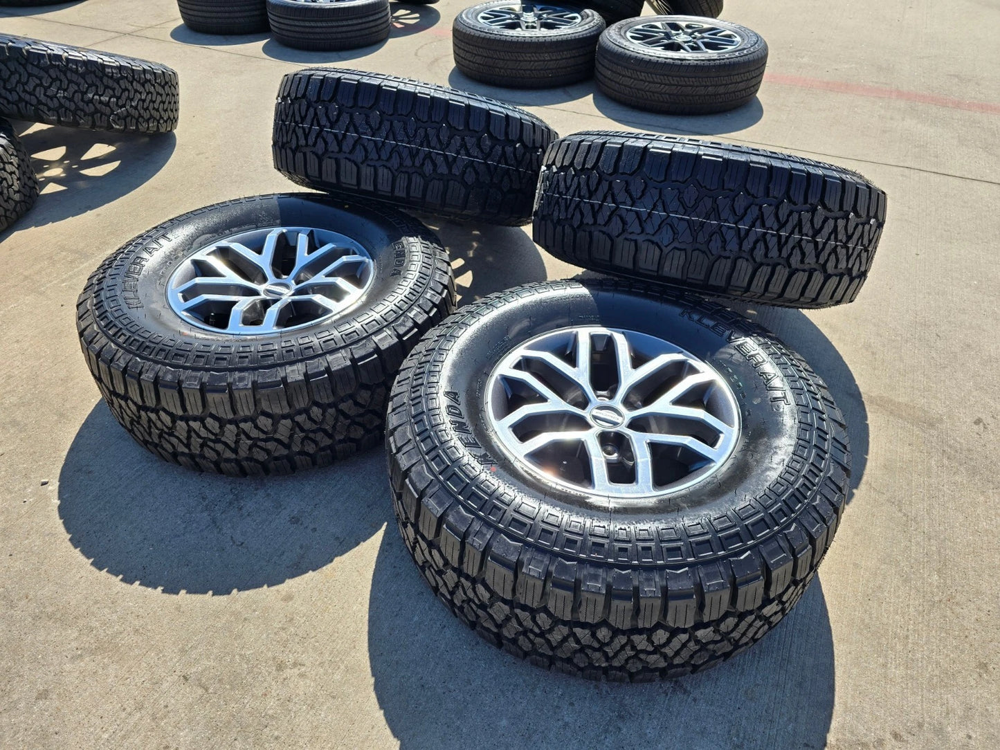 17" Ford F-150 Raptor OEM 10115 rims wheels 35" tires NEW
