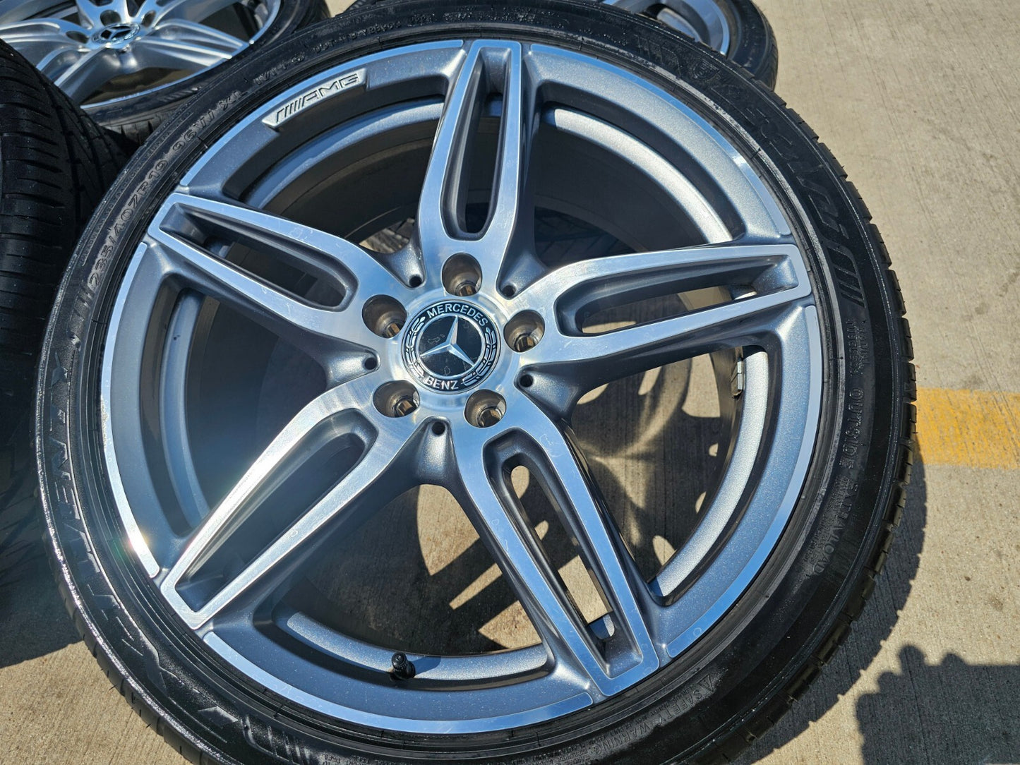 19" Mercedes E350 AMG C E S Class OEM 85541 wheels rims tires