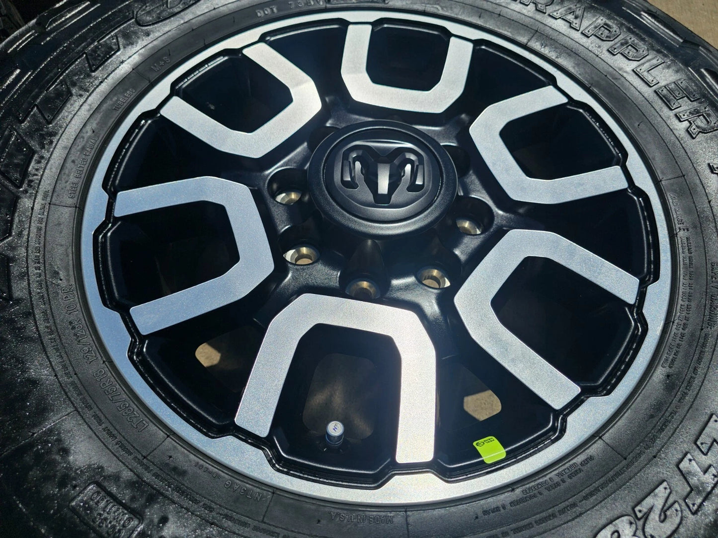 18" Ram 2500 3500 LARAMIE OEM wheels rims 2694 tires 35" NITTO