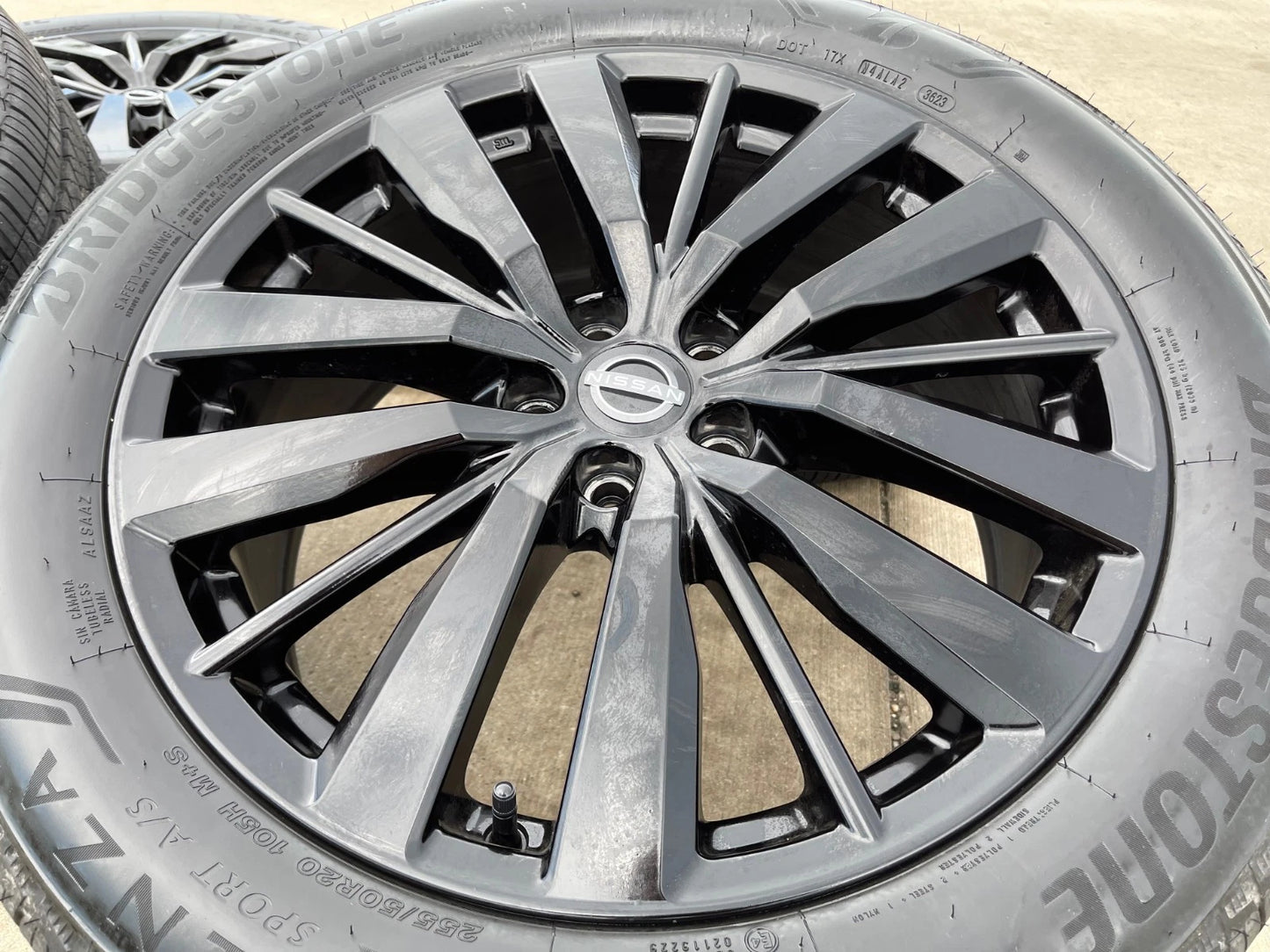20" Nissan Murano Pathfinder Maxima FX35 FX45 QX60 OEM wheels rims 2024 2025 NEW